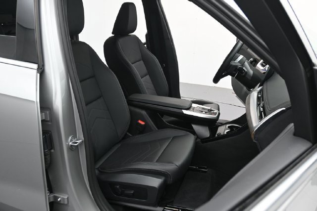 Used 2025 BMW X1 xDrive28i w/ Convenience Package AWD/4WD image 26