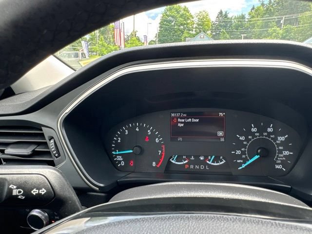 Certified 2022 Ford Escape SE w/ Cold Weather Package AWD/4WD image 28