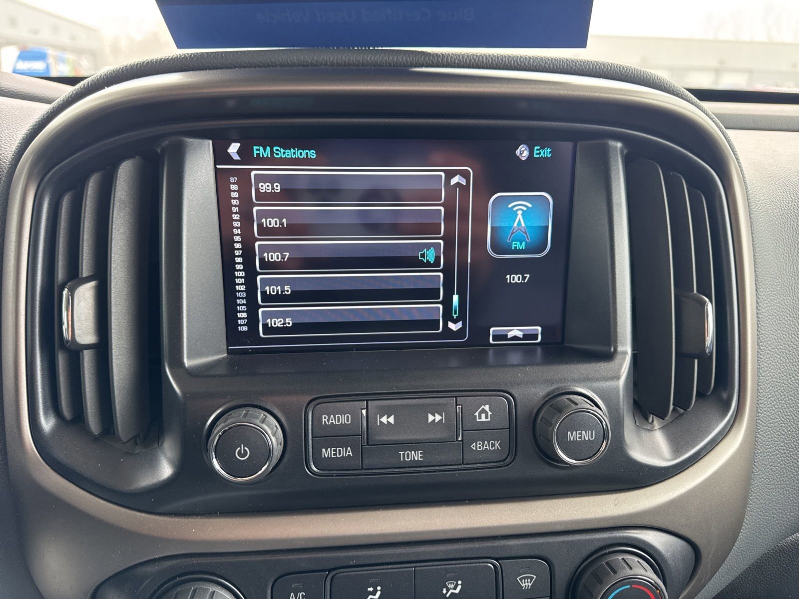 Used 2017 Chevrolet Colorado Z71 image 34