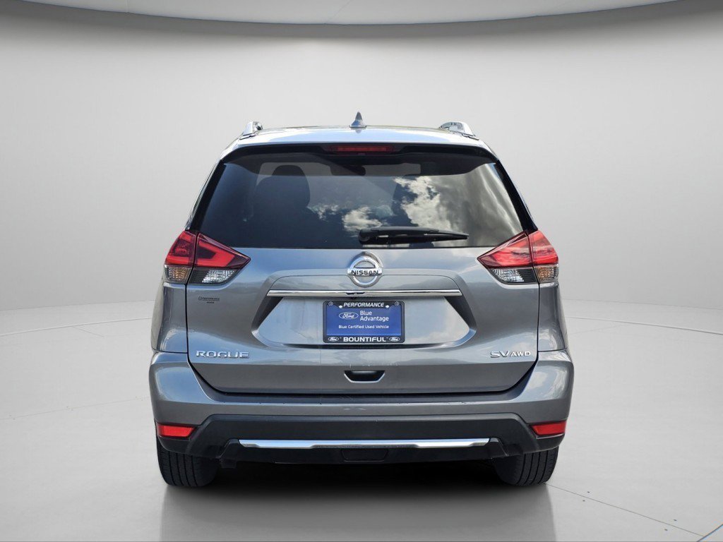 Used 2018 Nissan Rogue SV AWD/4WD image 21