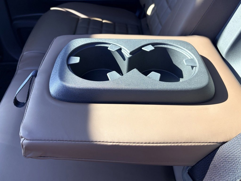 Used 2021 Nissan Titan Platinum Reserve w/ Moonroof Package image 30