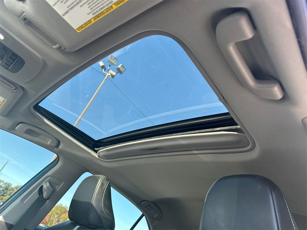 Used 2020 Toyota Camry SE image 31