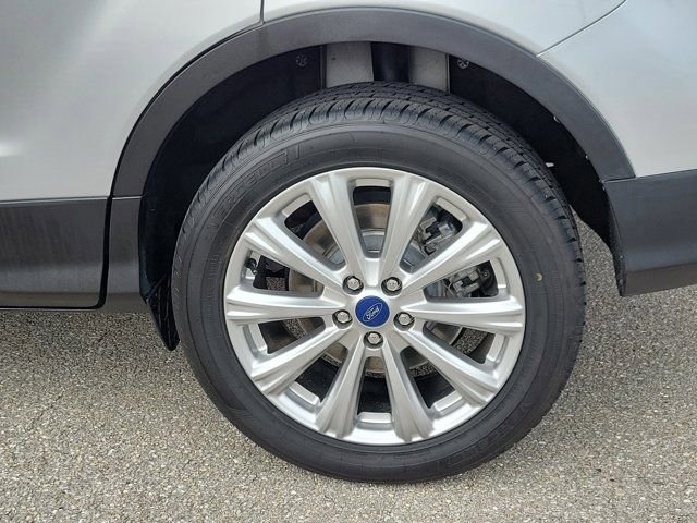 Certified 2017 Ford Escape Titanium image 9