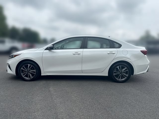 Used 2023 Kia Forte LXS FWD image 5