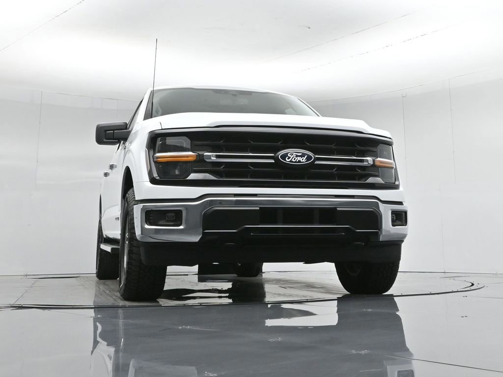 Certified 2025 Ford F150 XLT w/ Equipment Group 301A Standard image 6