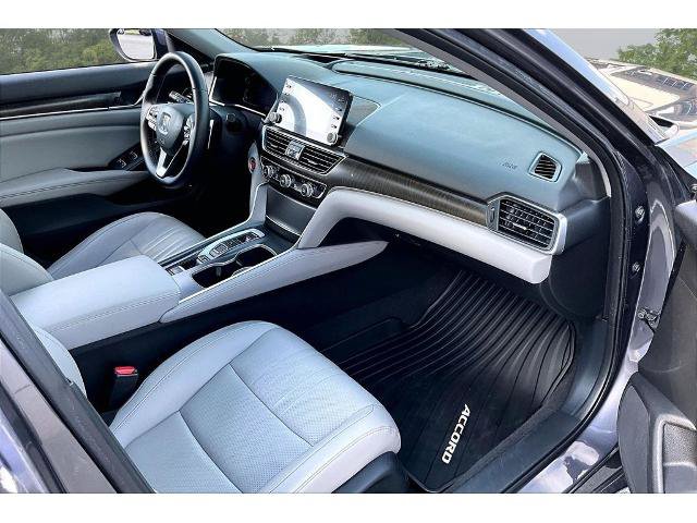 Used 2019 Honda Accord Touring image 25