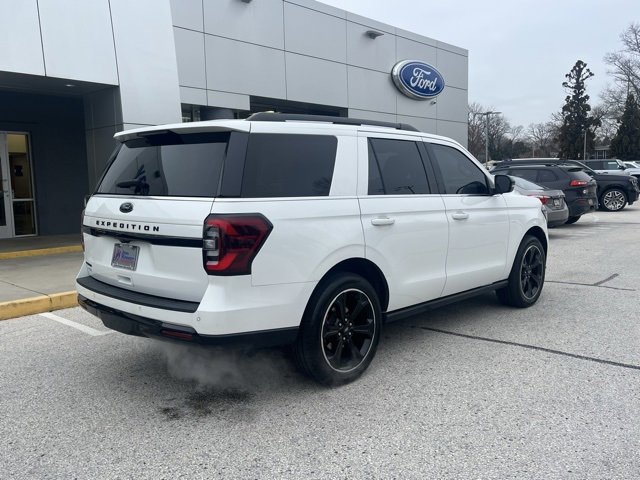 Certified 2022 Ford Expedition Limited image 16