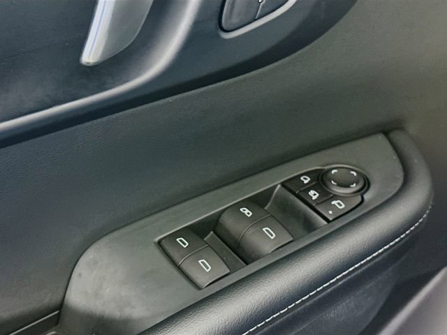 Used 2025 Buick Enclave Preferred FWD image 22