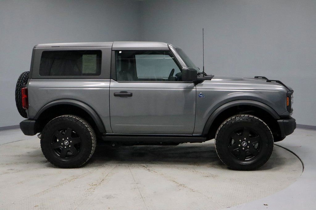 Certified 2024 Ford Bronco Black Diamond image 6