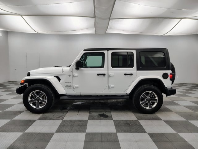 Used 2021 Jeep Wrangler Unlimited Sahara w/ Uconnect 4C Nav & Sound Group AWD/4WD image 7