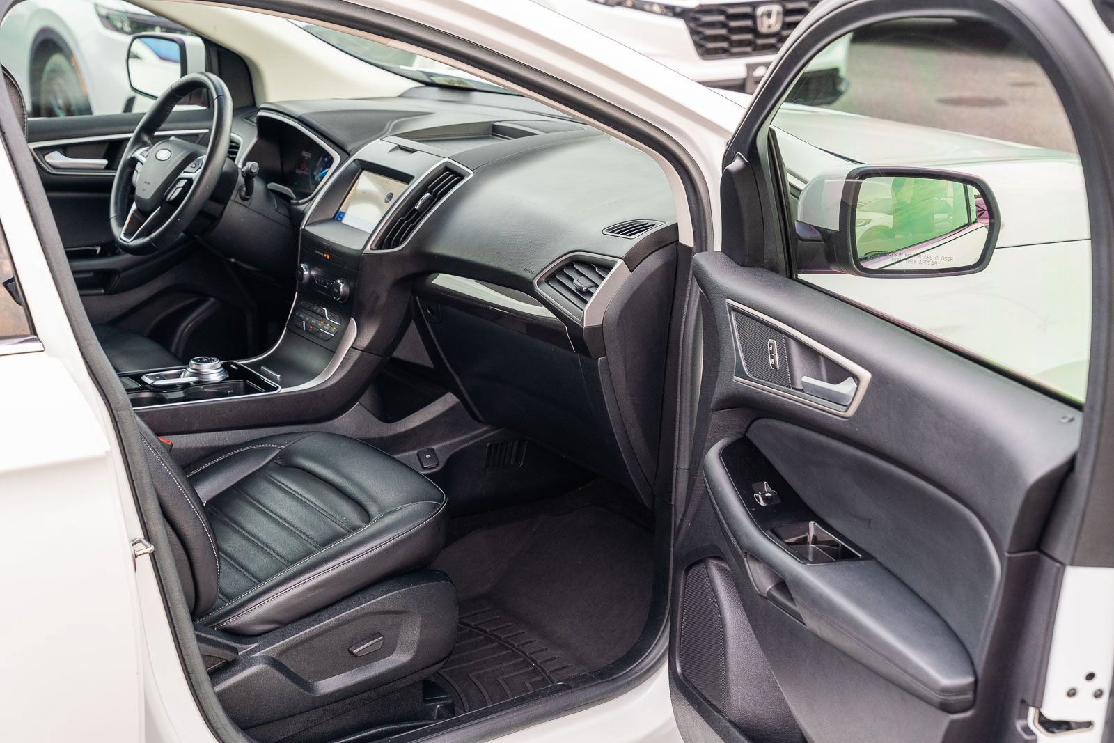 Certified 2020 Ford Edge SEL FWD image 11