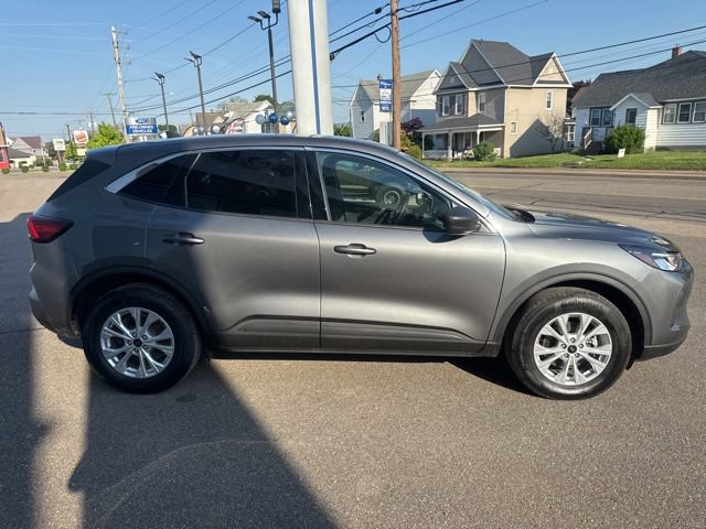 Certified 2024 Ford Escape Active AWD/4WD image 5