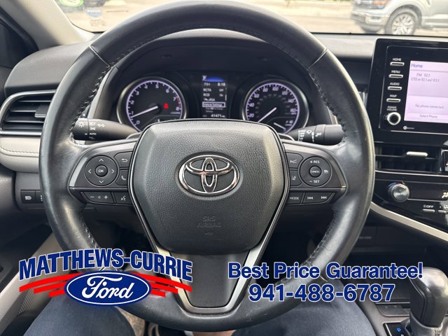 Used 2021 Toyota Camry SE w/ Convenience Package FWD image 16