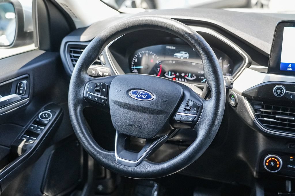 Certified 2021 Ford Escape SE FWD image 18
