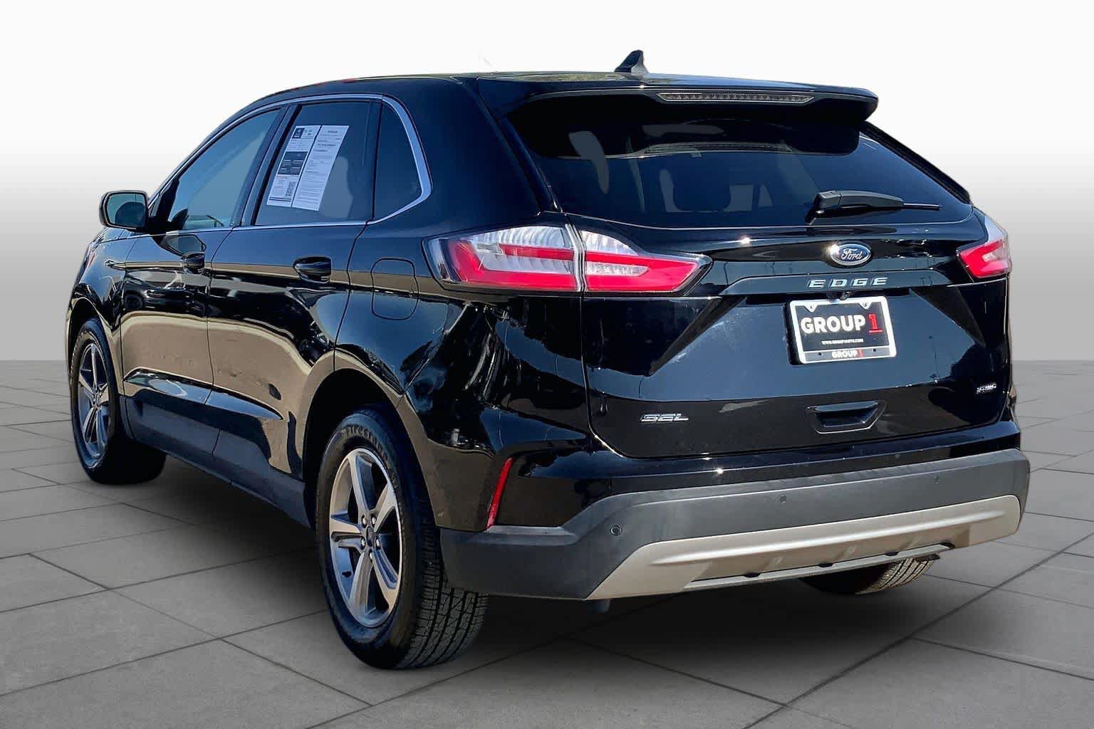 Certified 2022 Ford Edge SEL w/ Convenience Package AWD/4WD image 12