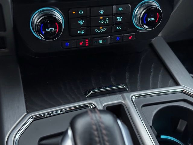 Certified 2019 Ford F150 Platinum w/ Equipment Group 701A Luxury image 20