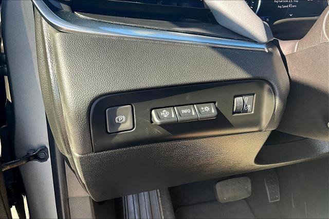 Used 2024 Buick Enclave Premium FWD image 32