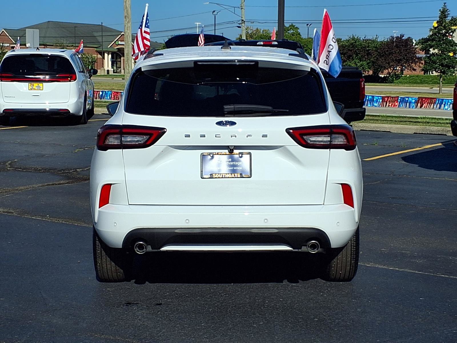 Certified 2023 Ford Escape ST-Line w/ Tech Pack #1 FWD image 22
