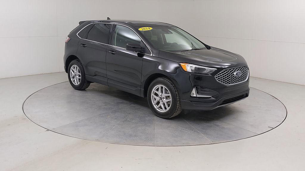 Certified 2024 Ford Edge SEL w/ Convenience Package AWD/4WD image 10
