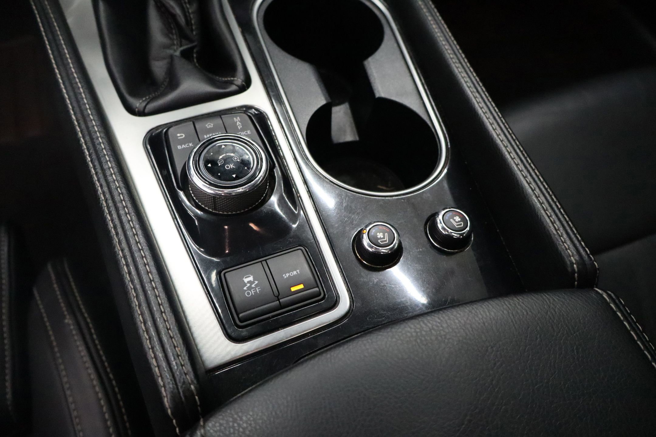 Used 2023 Nissan Maxima Platinum w/ Sport Mat Group image 21