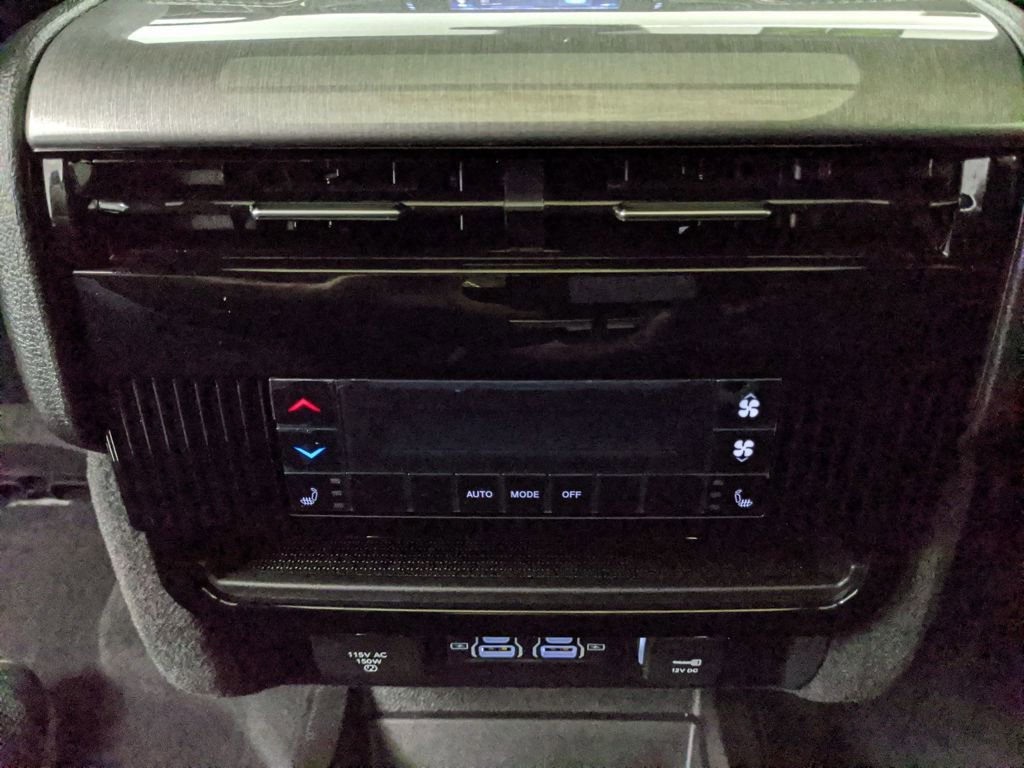 Used 2022 Jeep Wagoneer Series III image 20