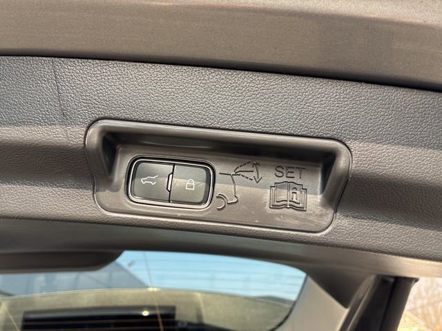 Certified 2025 Ford Explorer Active image 10