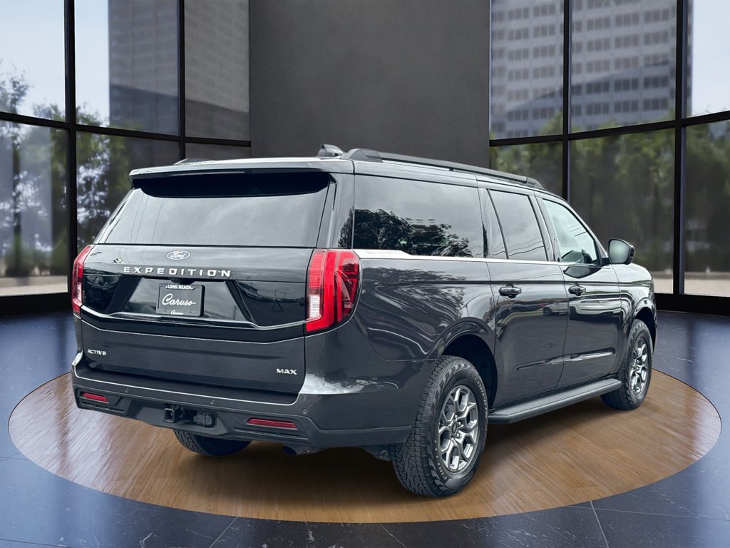 Certified 2025 Ford Expedition Max Active AWD/4WD image 3