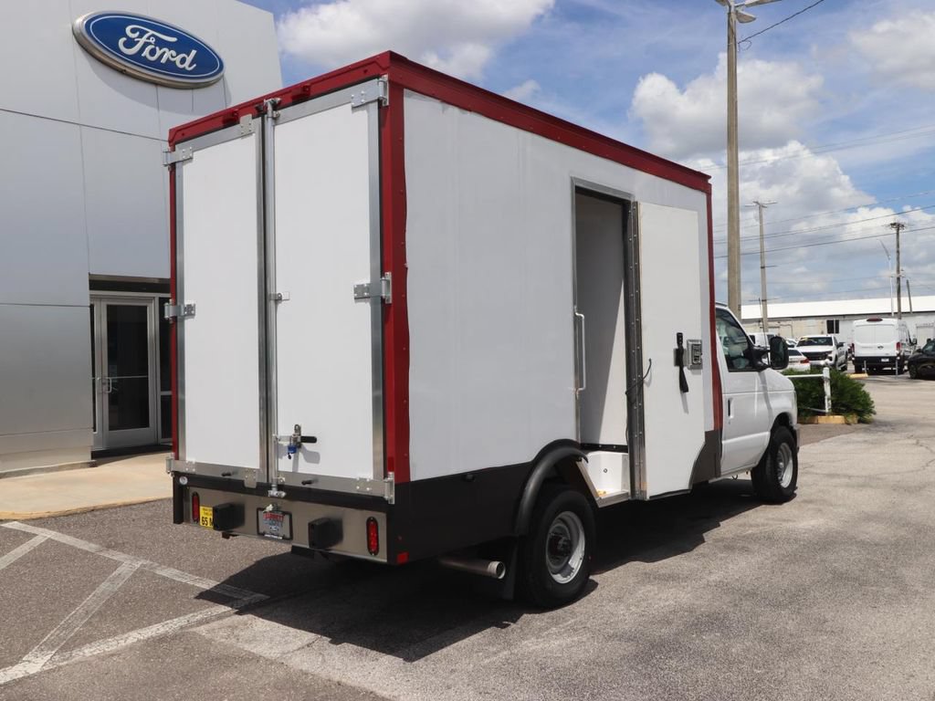 Certified 2024 Ford E-350 and Econoline 350 Super Duty w/ Power Windows & Locks Group RWD image 16