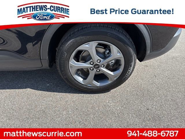 Certified 2025 Ford Escape ST-Line image 14