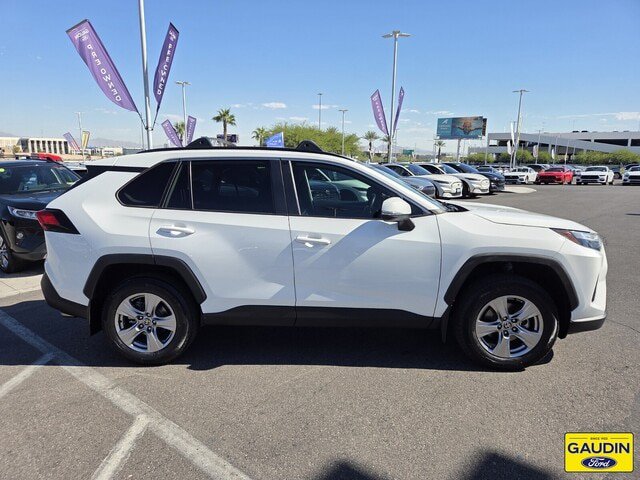 Used 2023 Toyota RAV4 XLE FWD image 8