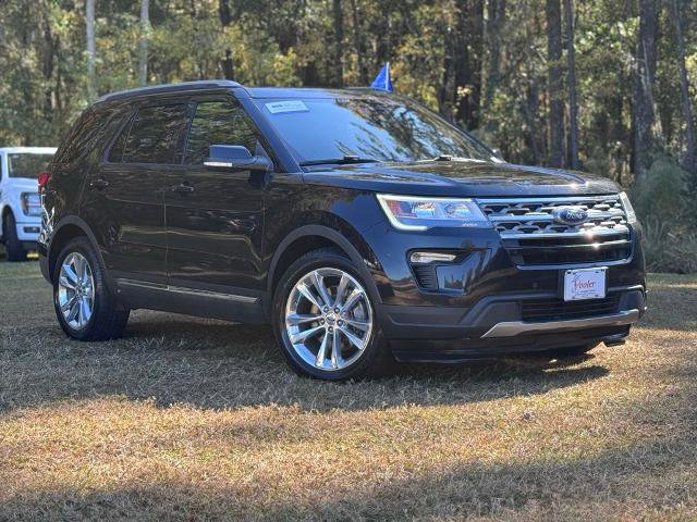 Certified 2018 Ford Explorer XLT w/ Equipment Group 202A image 1