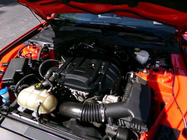 Certified 2020 Ford Mustang Premium RWD image 26