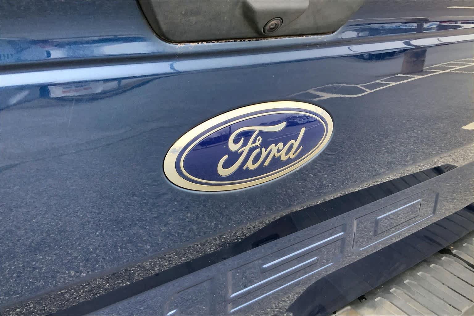 Certified 2019 Ford F150 XLT w/ Equipment Group 301A Mid RWD image 10