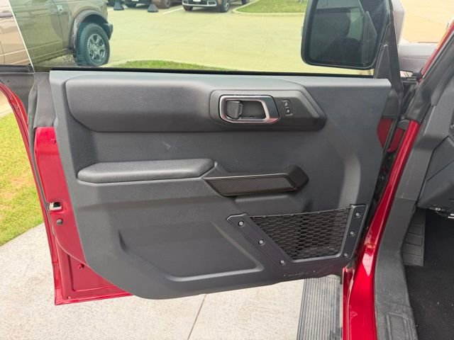 Certified 2025 Ford Bronco Badlands AWD/4WD image 8