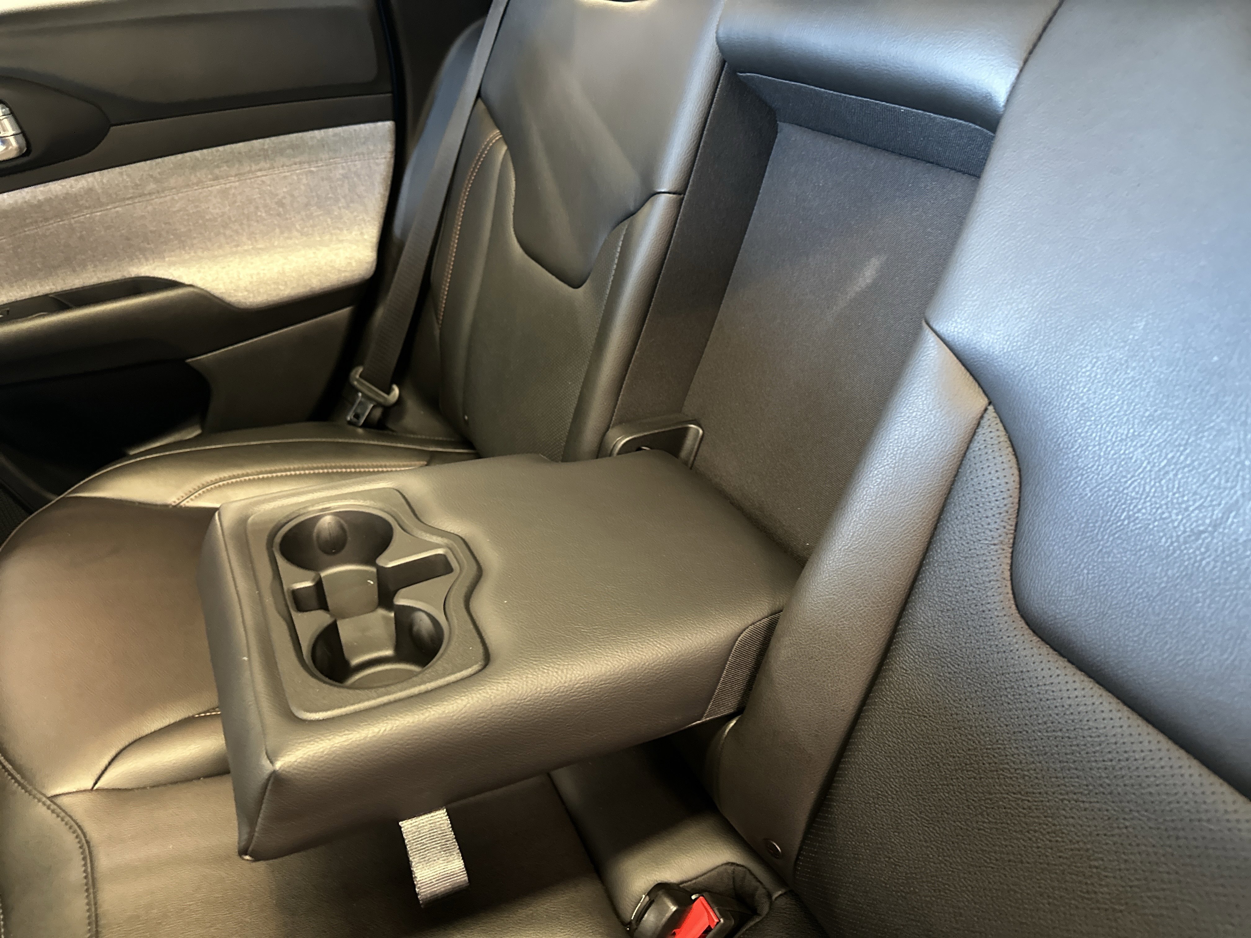 Used 2022 Jeep Compass Latitude w/ Sun and Sound Group image 26