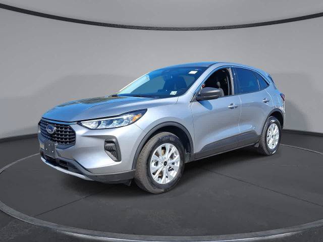 Certified 2023 Ford Escape Active AWD/4WD image 1