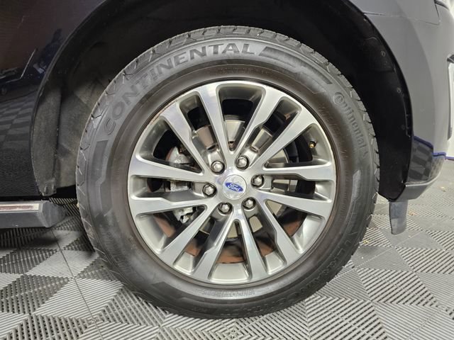 Certified 2018 Ford Expedition Limited AWD/4WD image 9