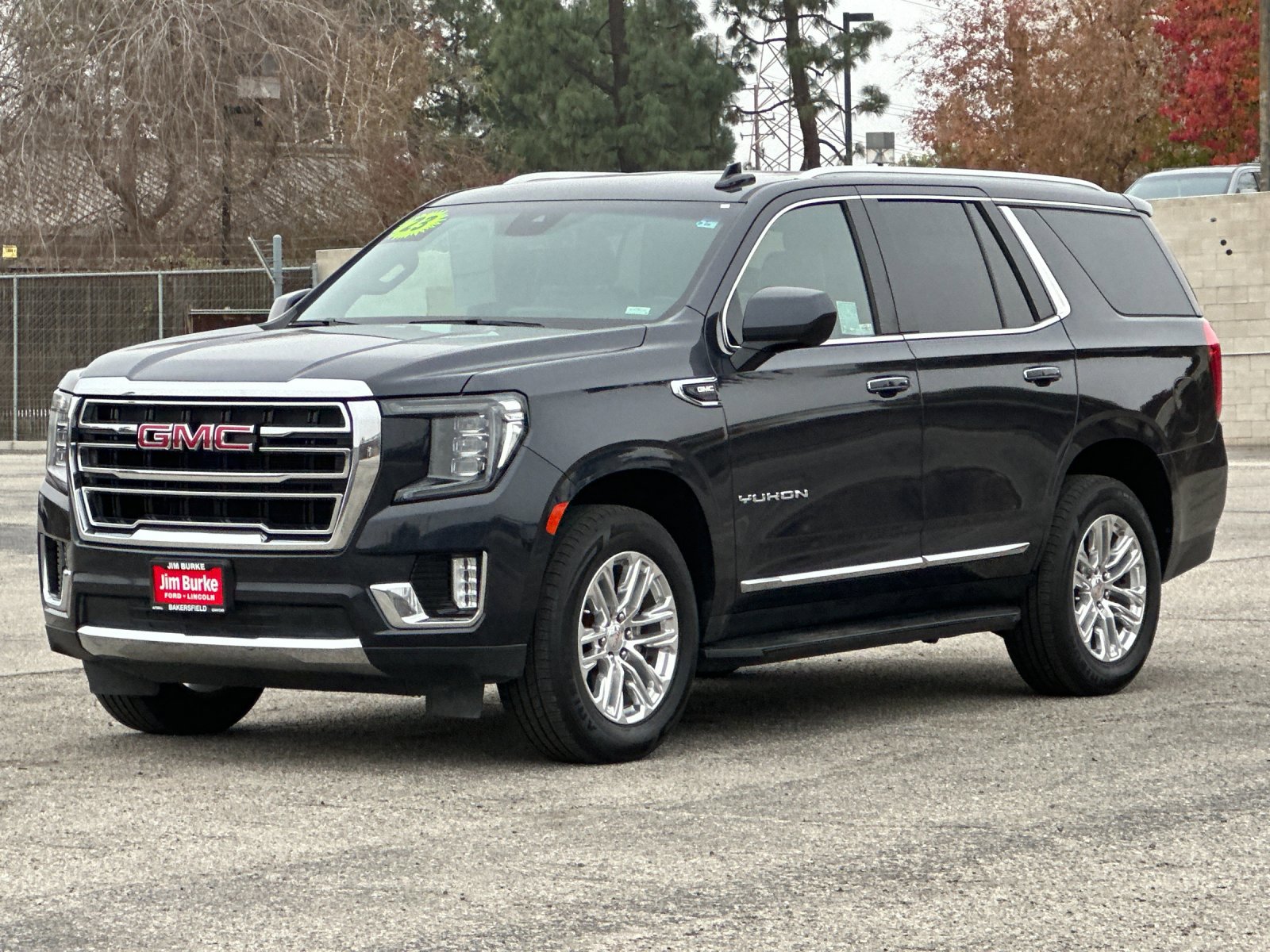 Used 2023 GMC Yukon SLT image 8
