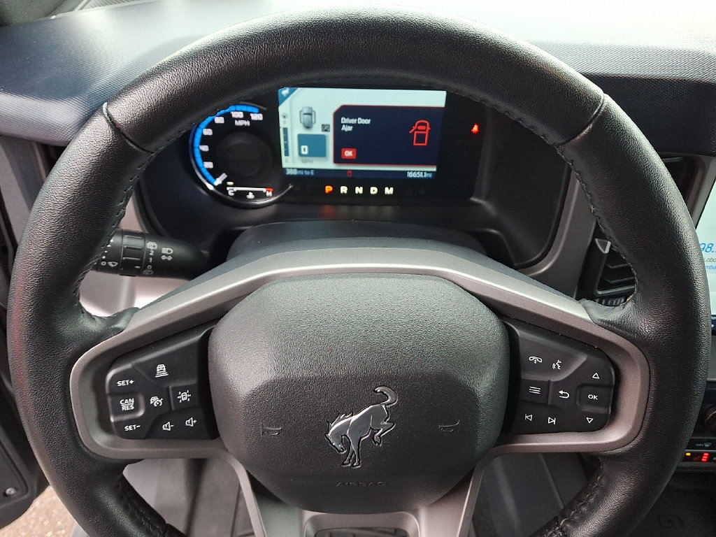 Certified 2023 Ford Bronco Outer Banks AWD/4WD image 20