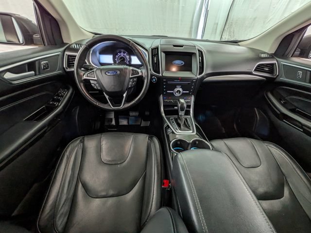 Certified 2017 Ford Edge Titanium w/ Equipment Group 301A AWD/4WD image 11