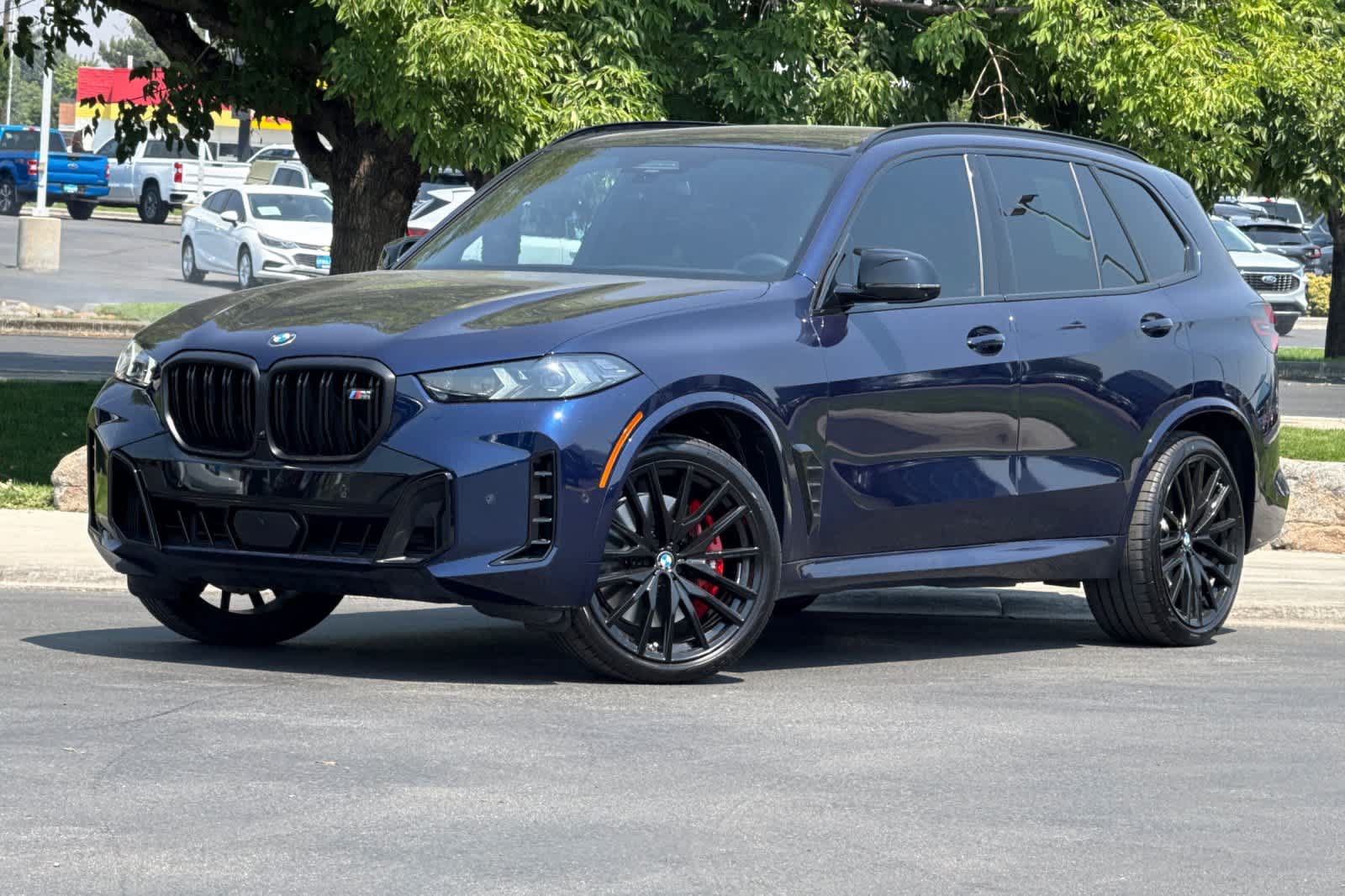 Used 2026 BMW X5 M60i AWD/4WD image 1
