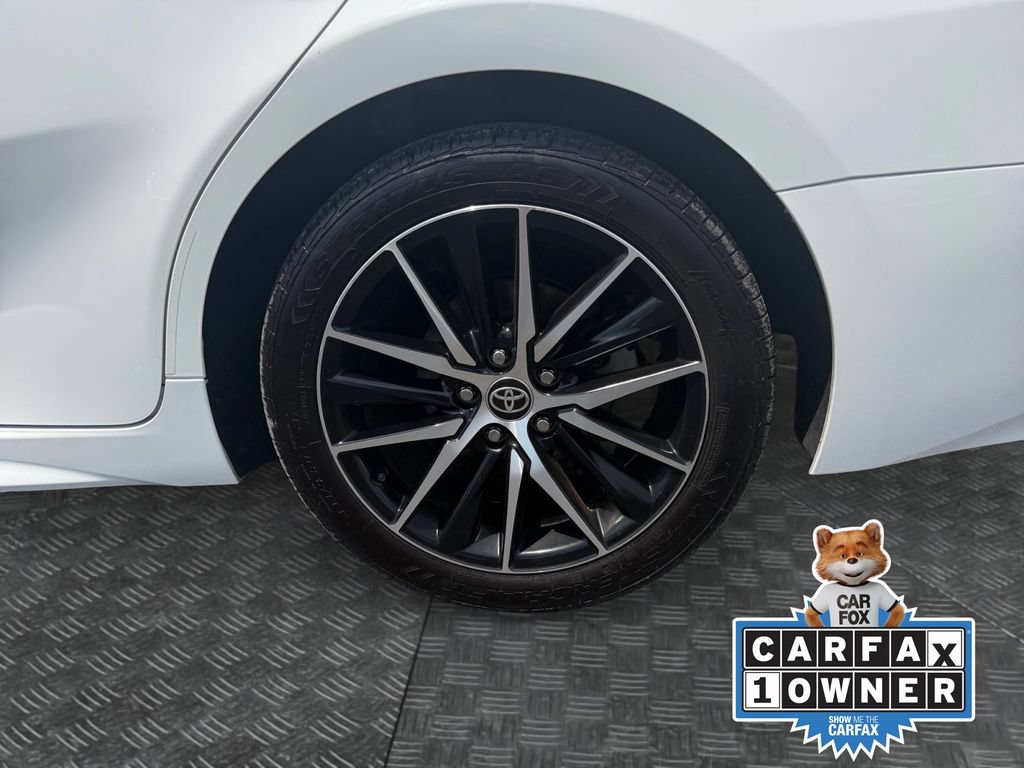 Used 2024 Toyota Camry SE FWD image 17