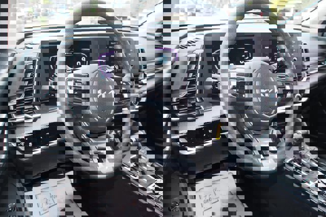 Used 2024 Kia Sportage LX image 15