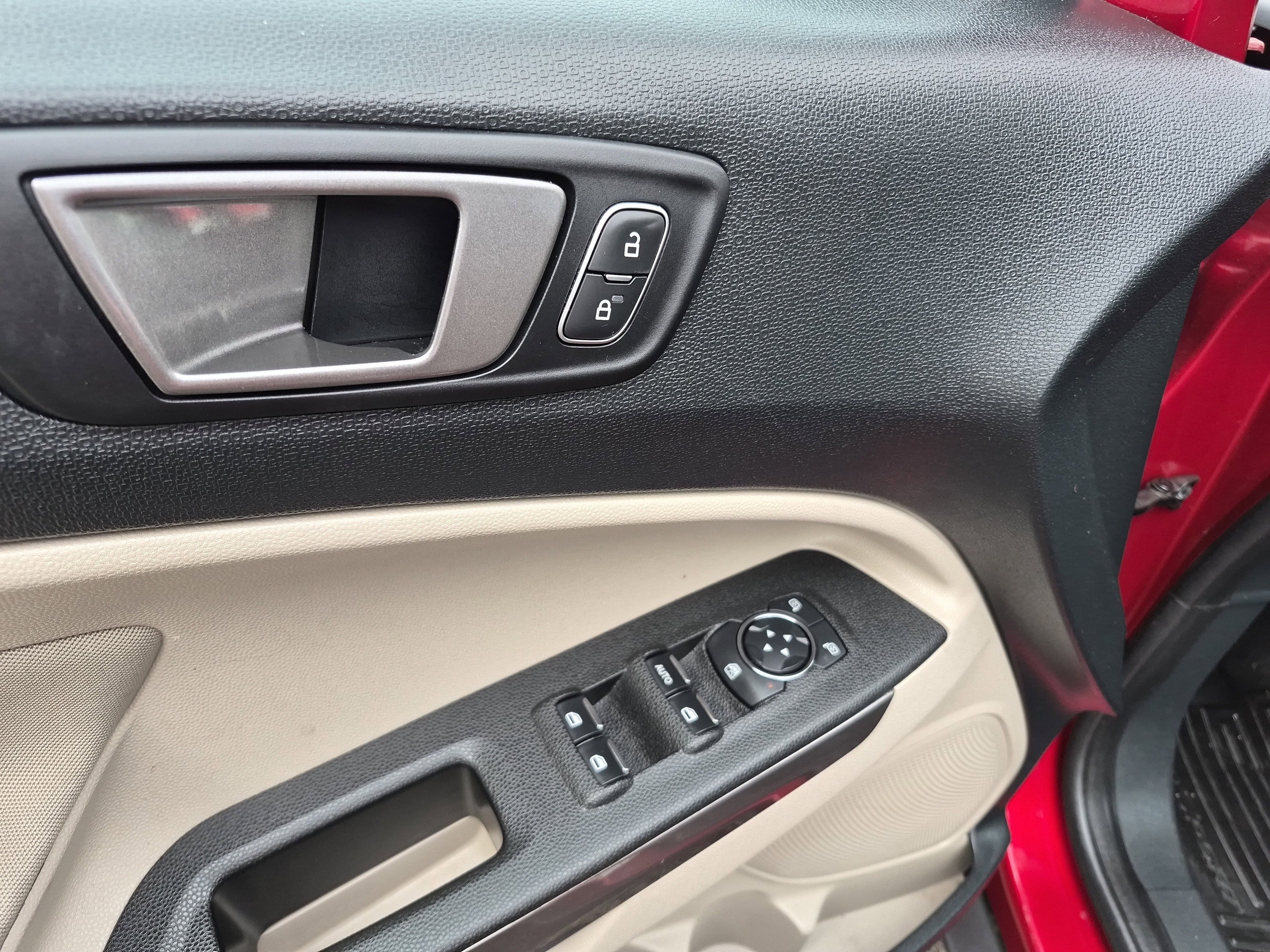 Certified 2021 Ford EcoSport SE w/ SE Convenience Package image 10