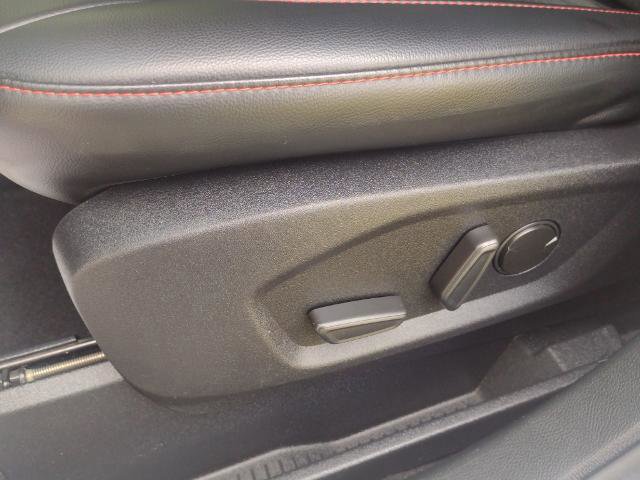 Certified 2024 Ford Edge ST-Line w/ Class II Trailer Tow Package image 21