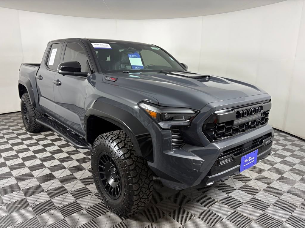 Used 2025 Toyota Tacoma TRD Pro image 7