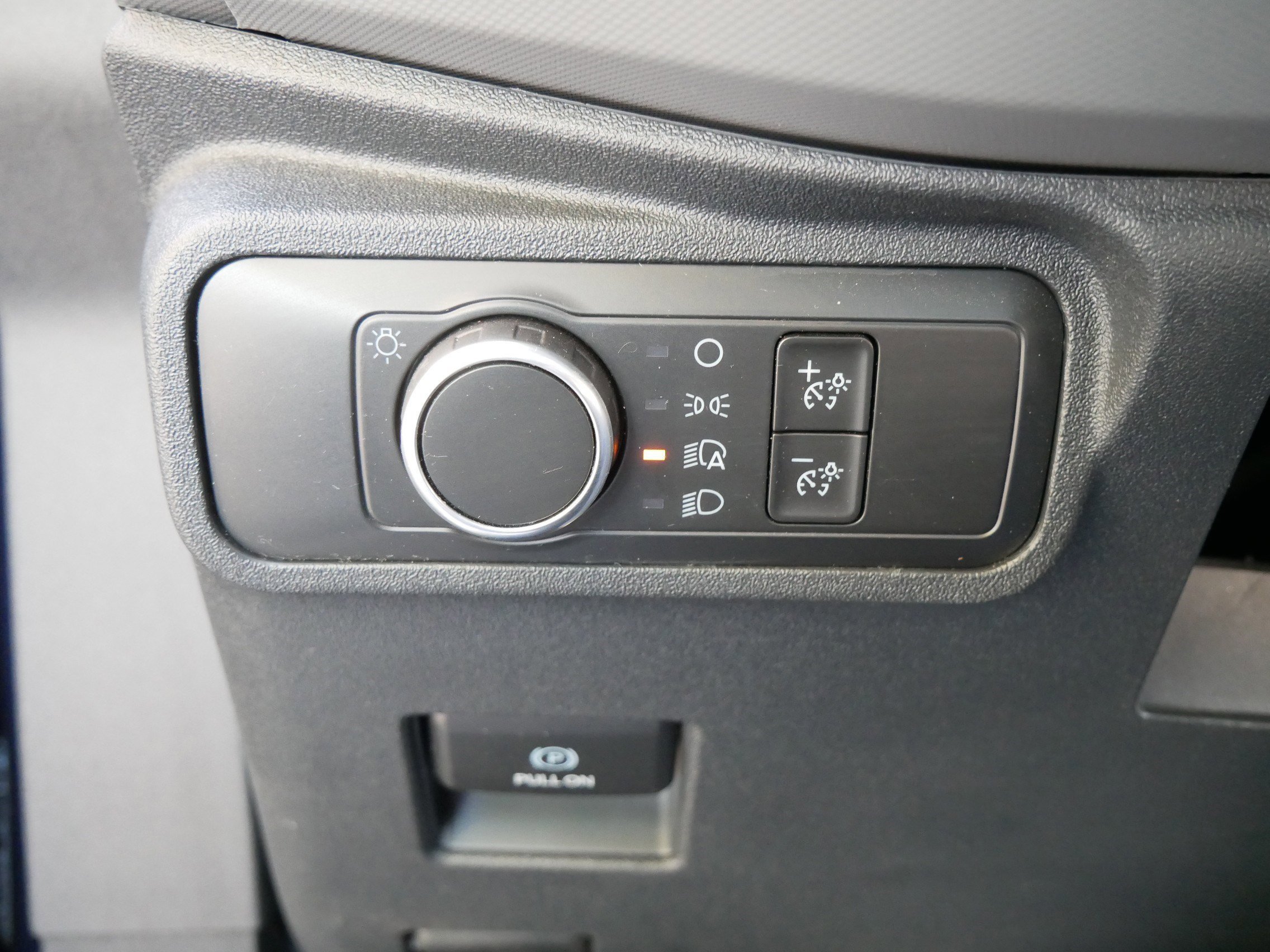 Certified 2021 Ford Bronco Black Diamond image 26