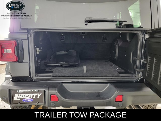 Used 2024 Jeep Wrangler Unlimited Rubicon 392 AWD/4WD image 16