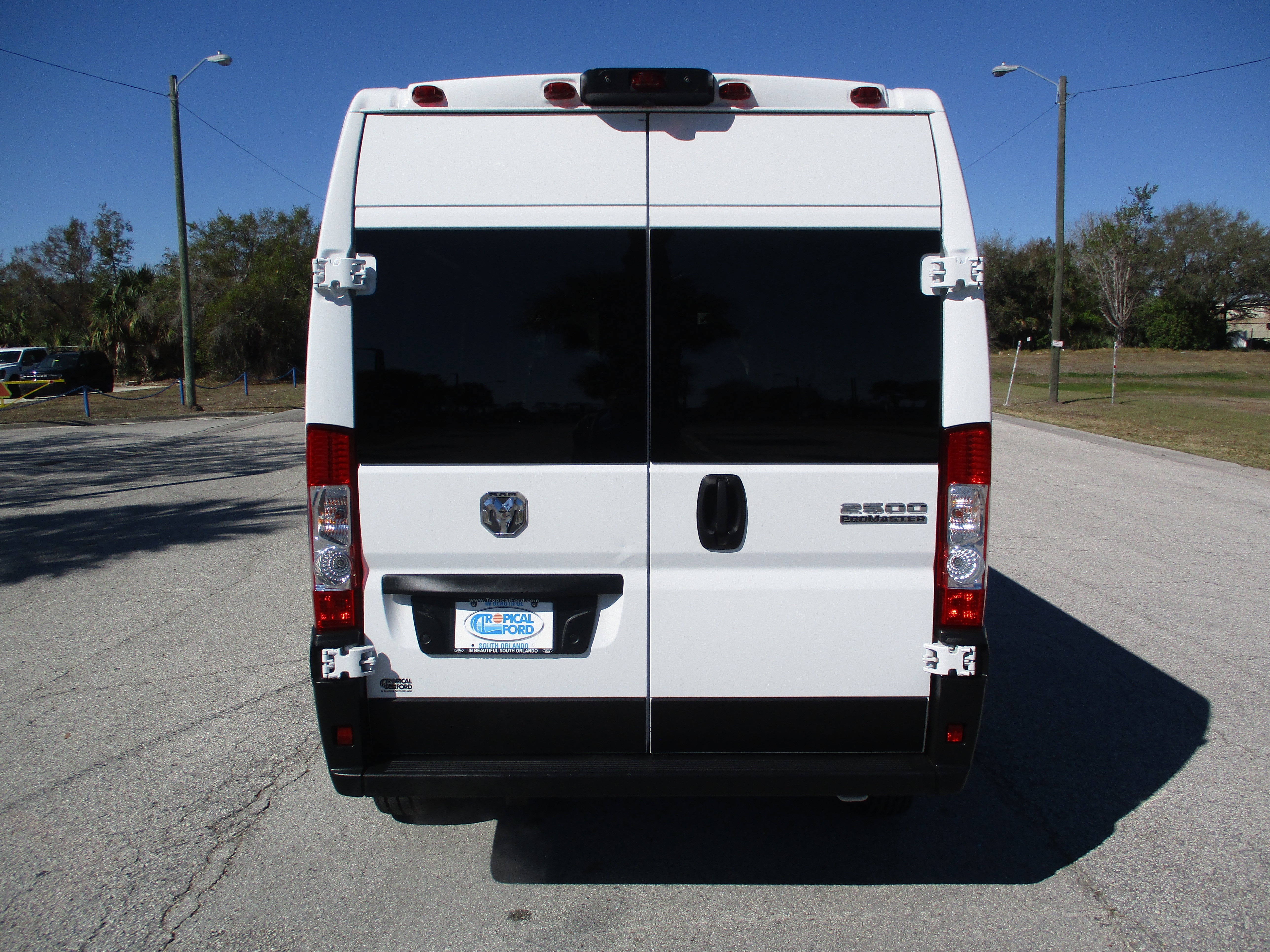 Used 2023 RAM ProMaster 2500 image 4