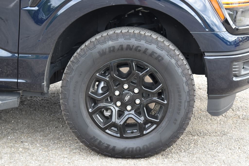 Certified 2025 Ford F150 XLT w/ Equipment Group 302A MID AWD/4WD image 4